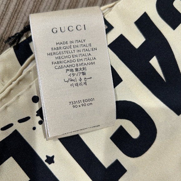 gucci silk scarf - Picture 6 of 8